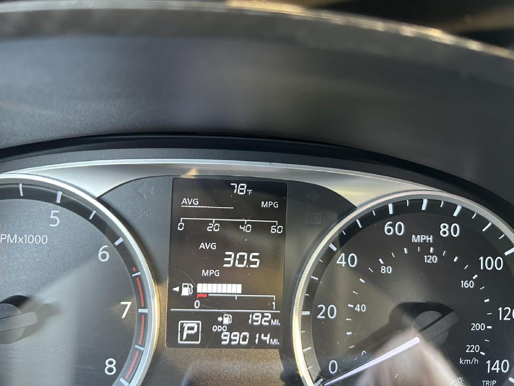 2022 Nissan Versa Image 19