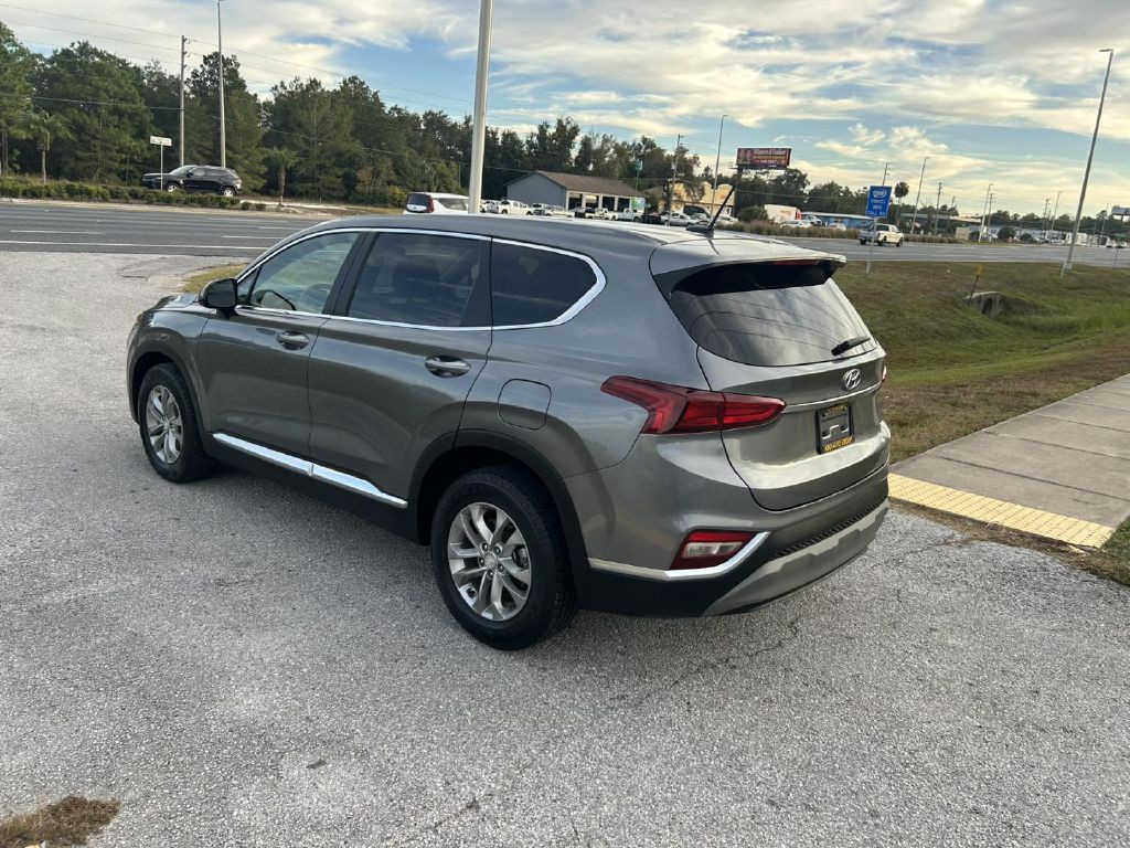 2019 Hyundai Santa Fe Image 5