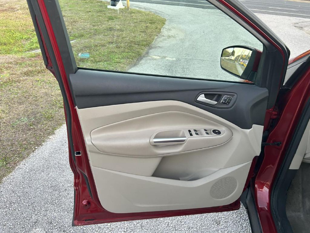 2013 Ford Escape Image 14