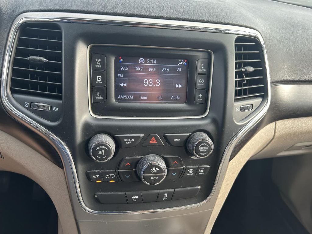 2014 Jeep Grand Cherokee Image 17