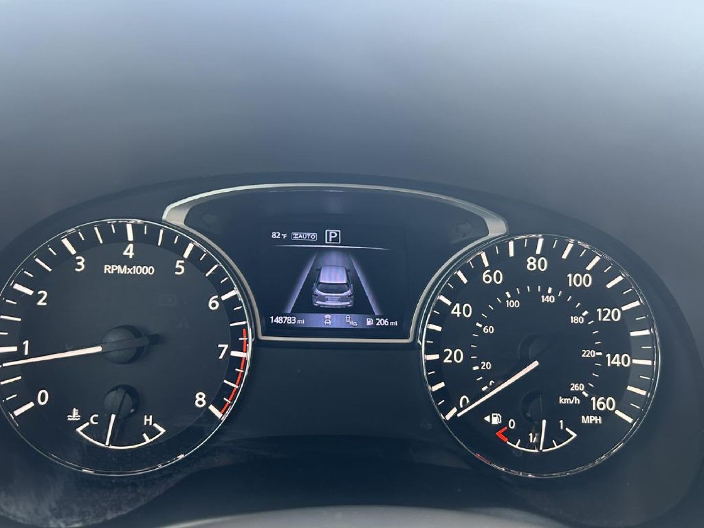 2017 Nissan Pathfinder Image 22