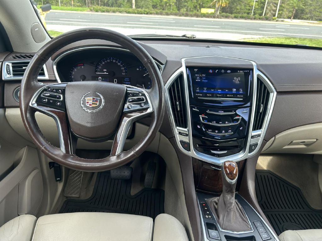 2015 Cadillac SRX Image 15