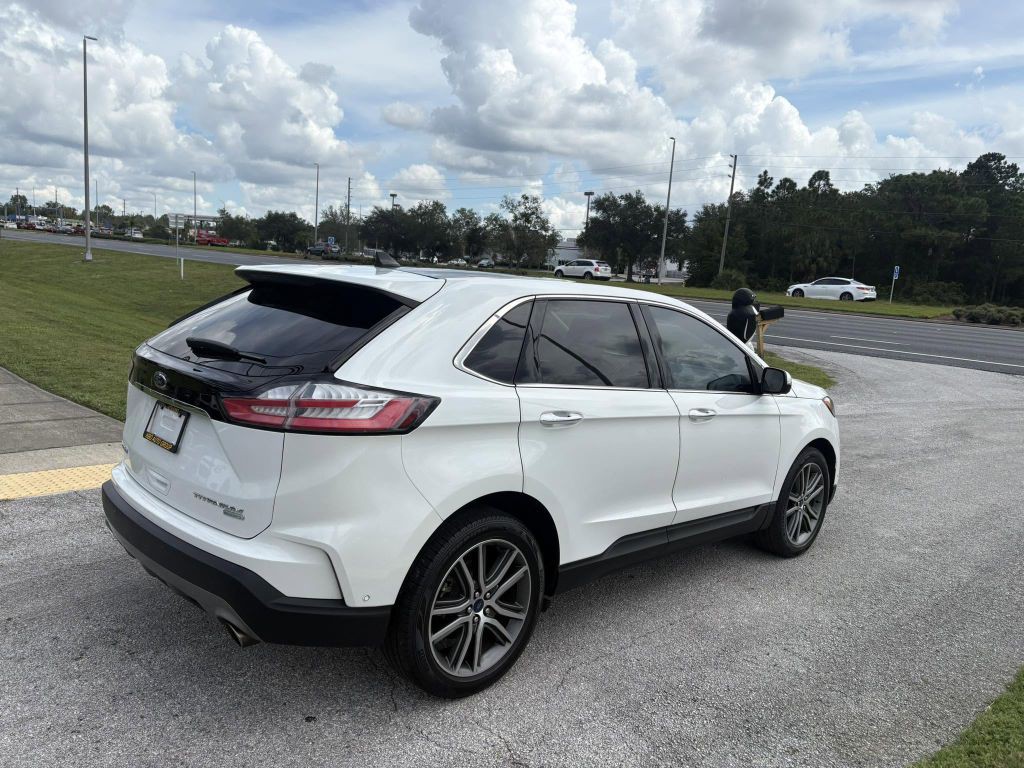 2020 Ford Edge Image 4