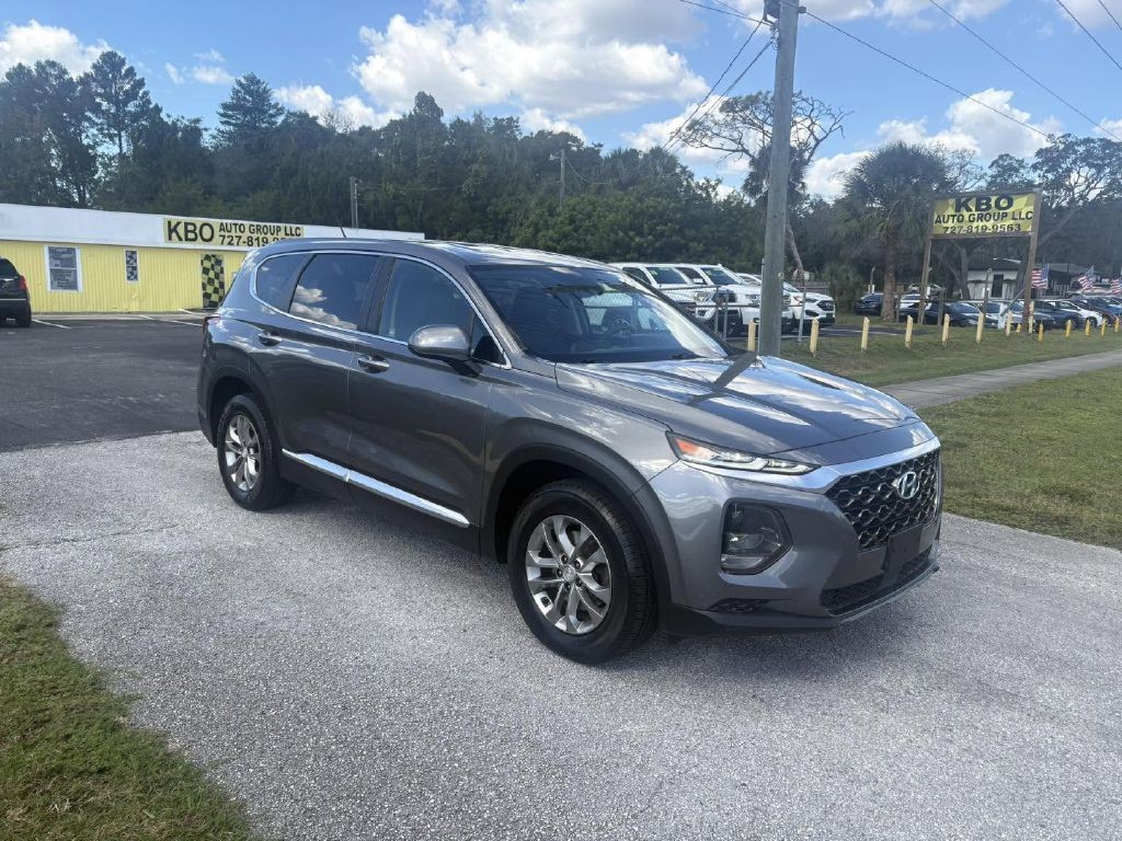 2019 Hyundai Santa Fe Image 2