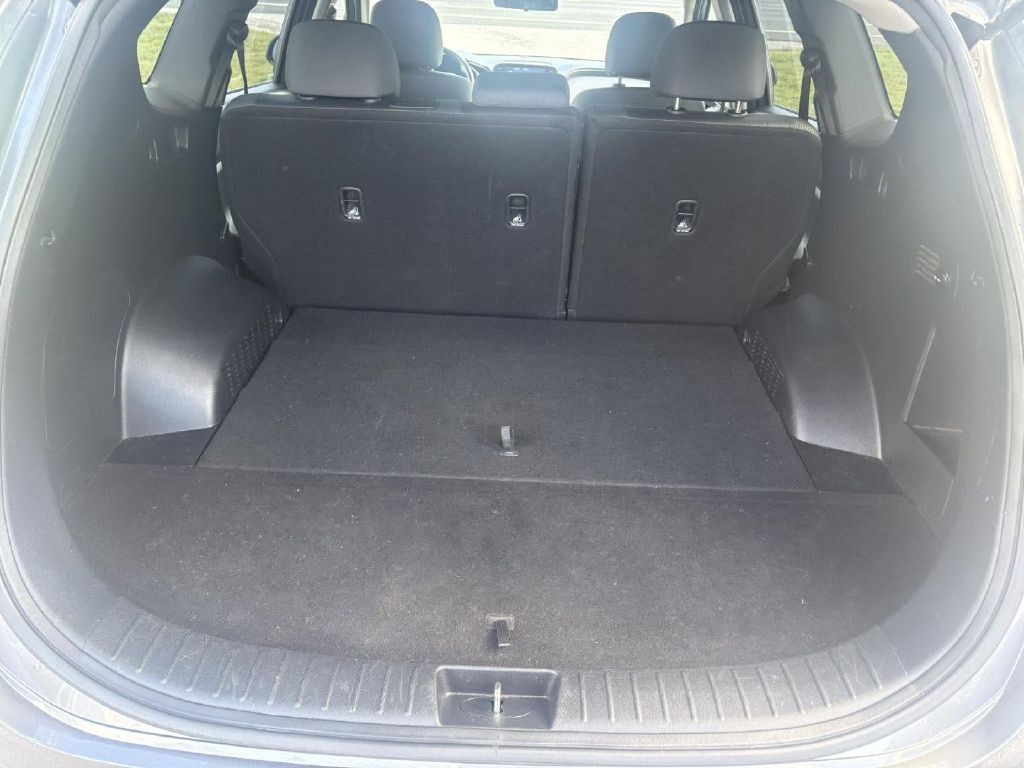 2019 Hyundai Santa Fe Image 13