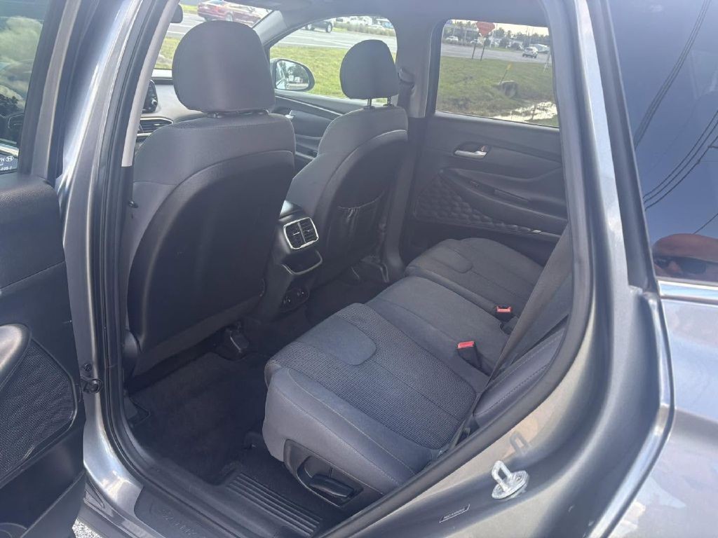 2019 Hyundai Santa Fe Image 15