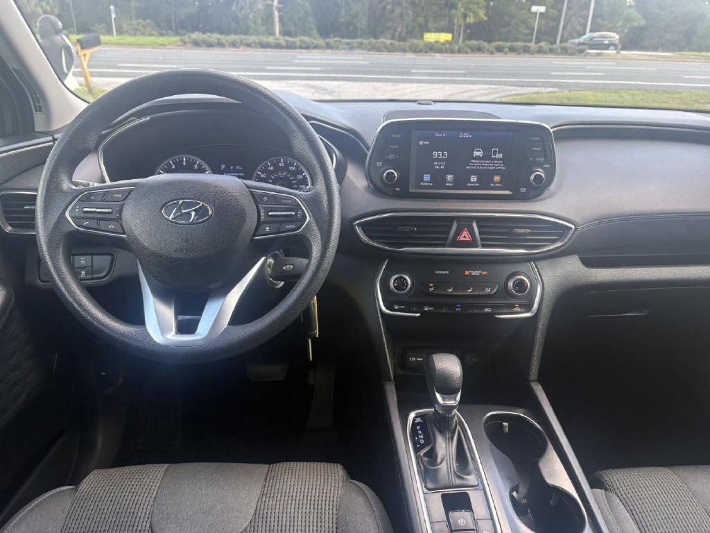 2019 Hyundai Santa Fe Image 16