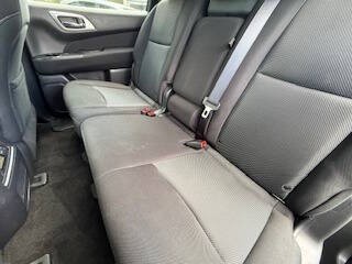 2017 Nissan Pathfinder Image 6