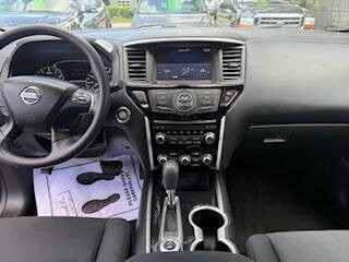 2017 Nissan Pathfinder Image 8