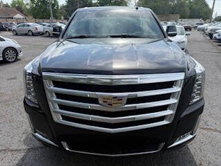 2016 Cadillac Escalade Image 2