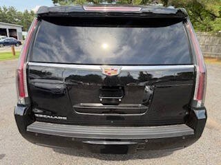 2016 Cadillac Escalade Image 4