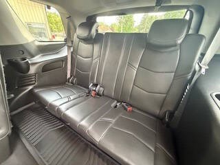 2016 Cadillac Escalade Image 7