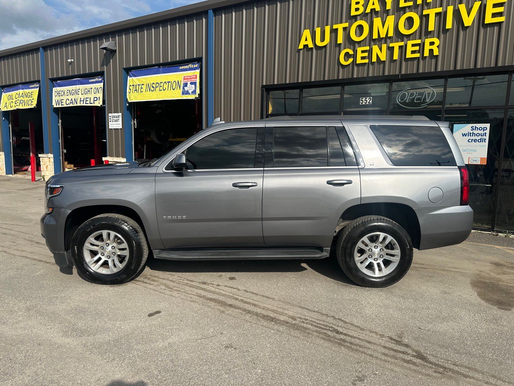 2019 Chevrolet Tahoe Image 2