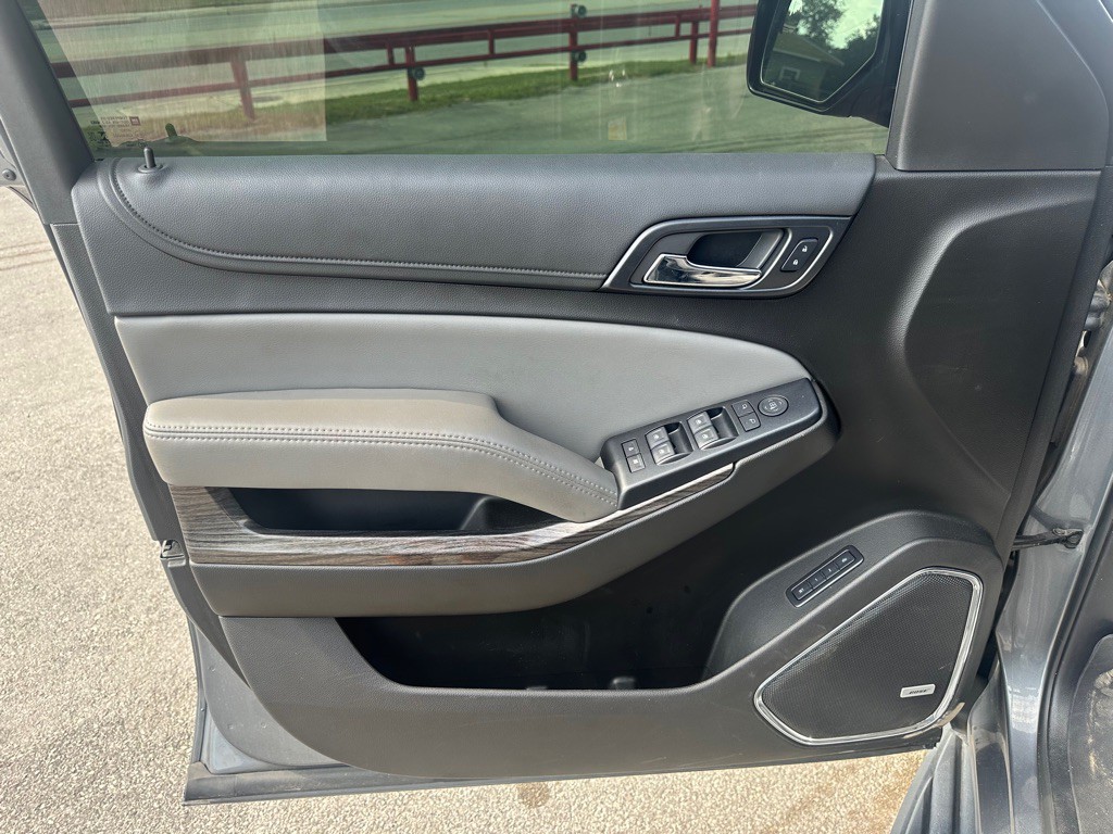 2019 Chevrolet Tahoe Image 6