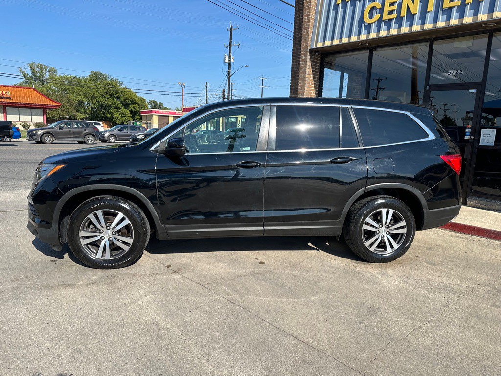 2018 Honda Pilot Image 2