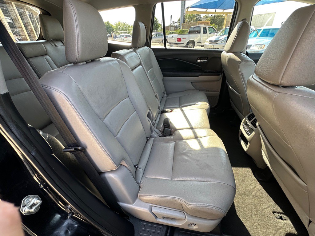 2018 Honda Pilot Image 12