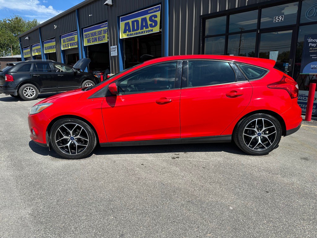 2012 Ford Focus Image 2
