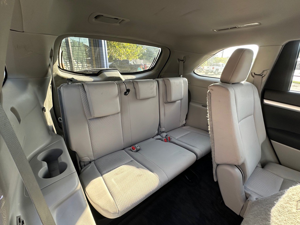 2019 Toyota Highlander Image 14