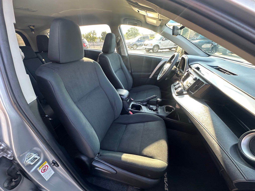2016 Toyota Rav4 Image 14