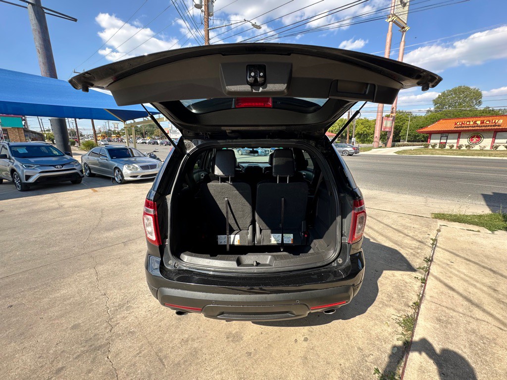 2015 Ford Explorer Image 11