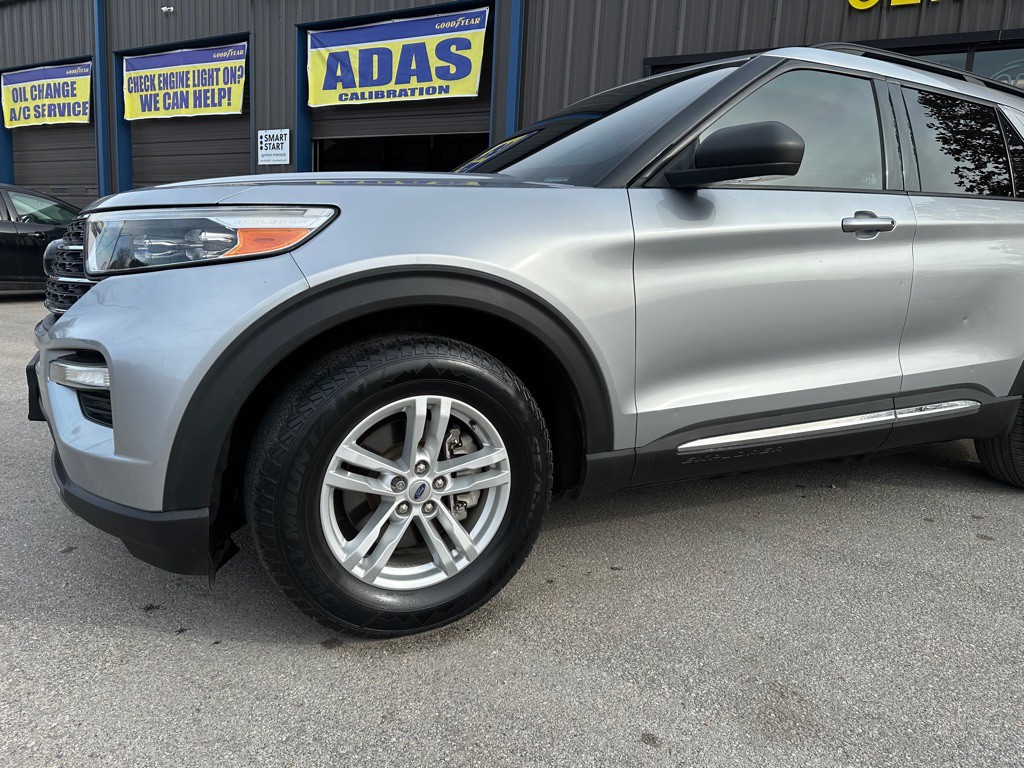 2020 Ford Explorer Image 4