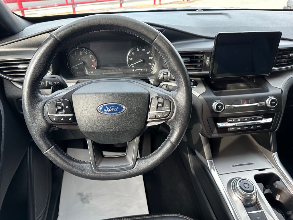 2020 Ford Explorer Image 10