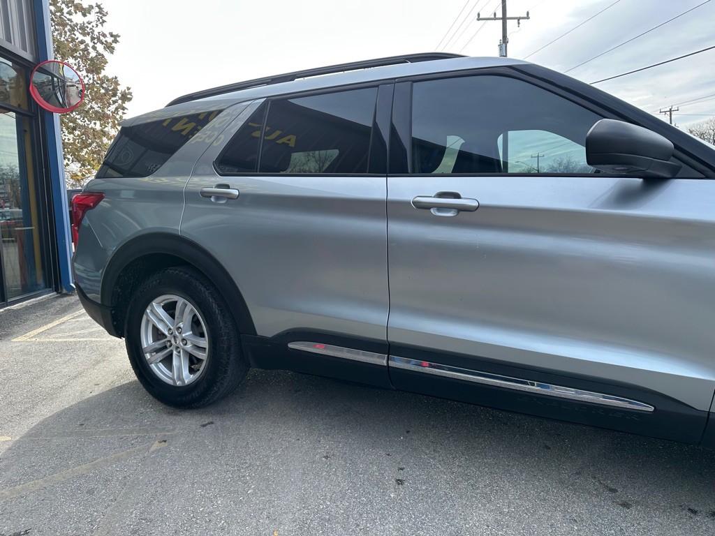 2020 Ford Explorer Image 14