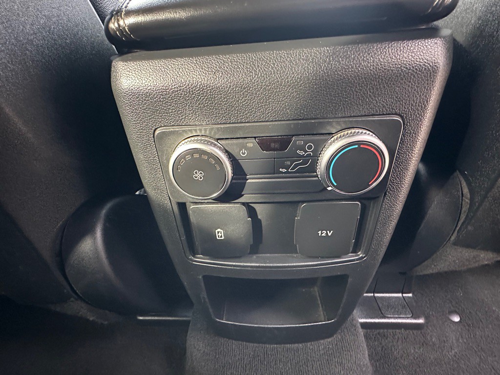 2020 Ford Explorer Image 19