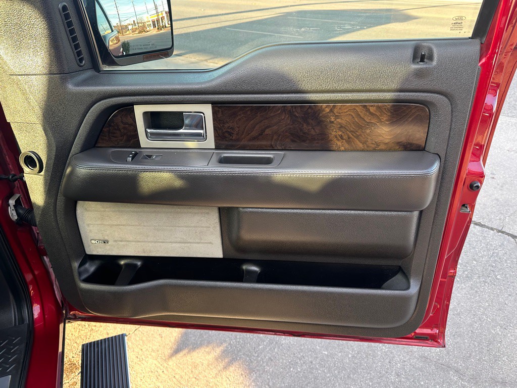 2014 Ford F-150 Image 21