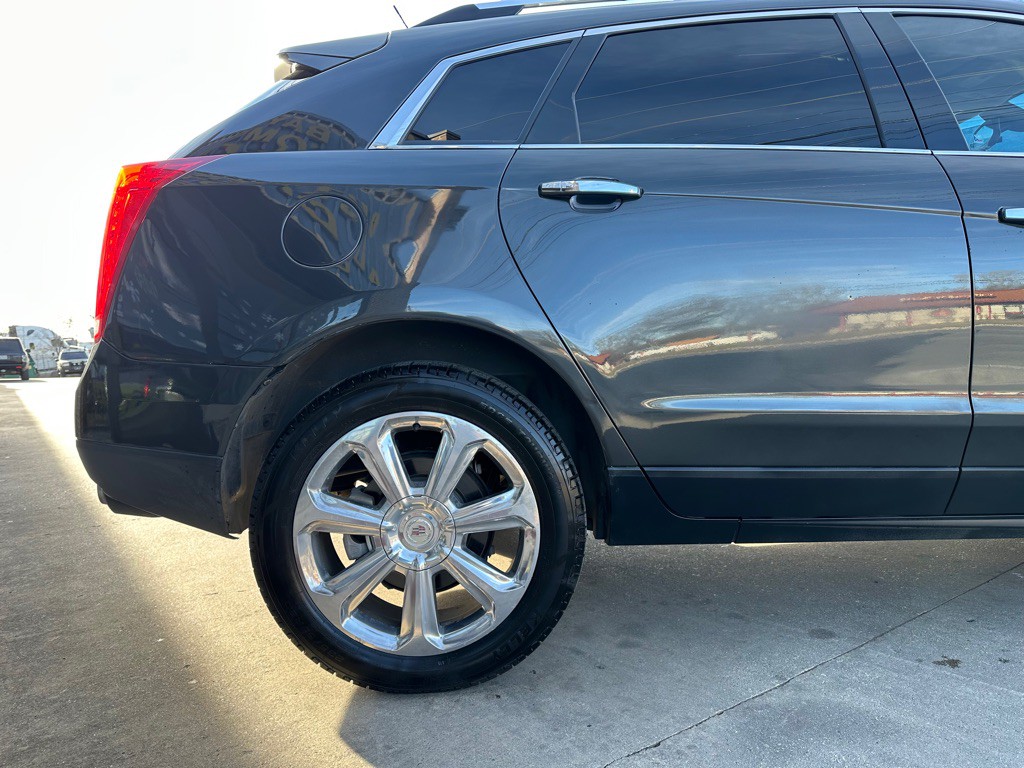 2016 Cadillac SRX Image 8