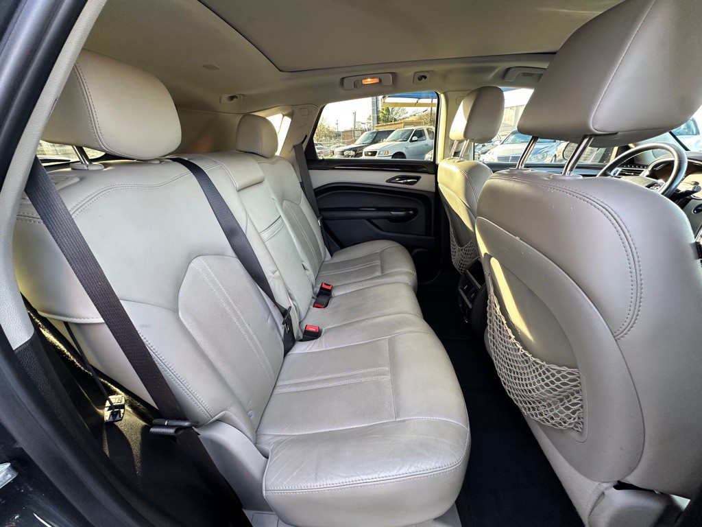 2016 Cadillac SRX Image 15