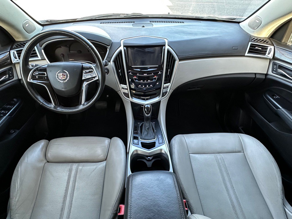 2016 Cadillac SRX Image 17