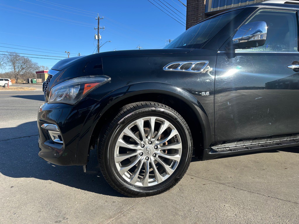 2016 INFINITI QX80 Image 3