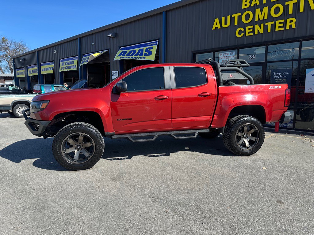2016 Chevrolet Colorado Image 2