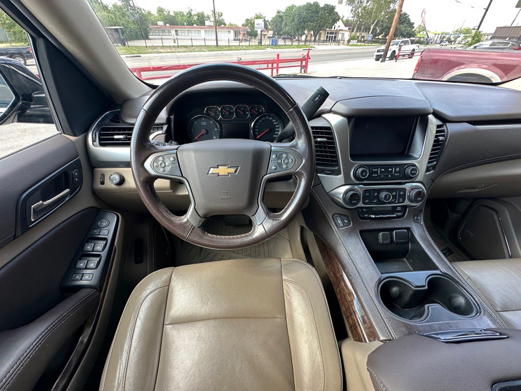 2020 Chevrolet Suburban Image 9