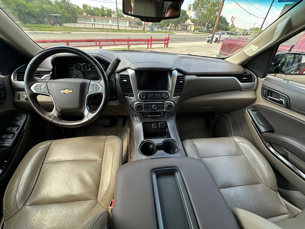 2020 Chevrolet Suburban Image 10