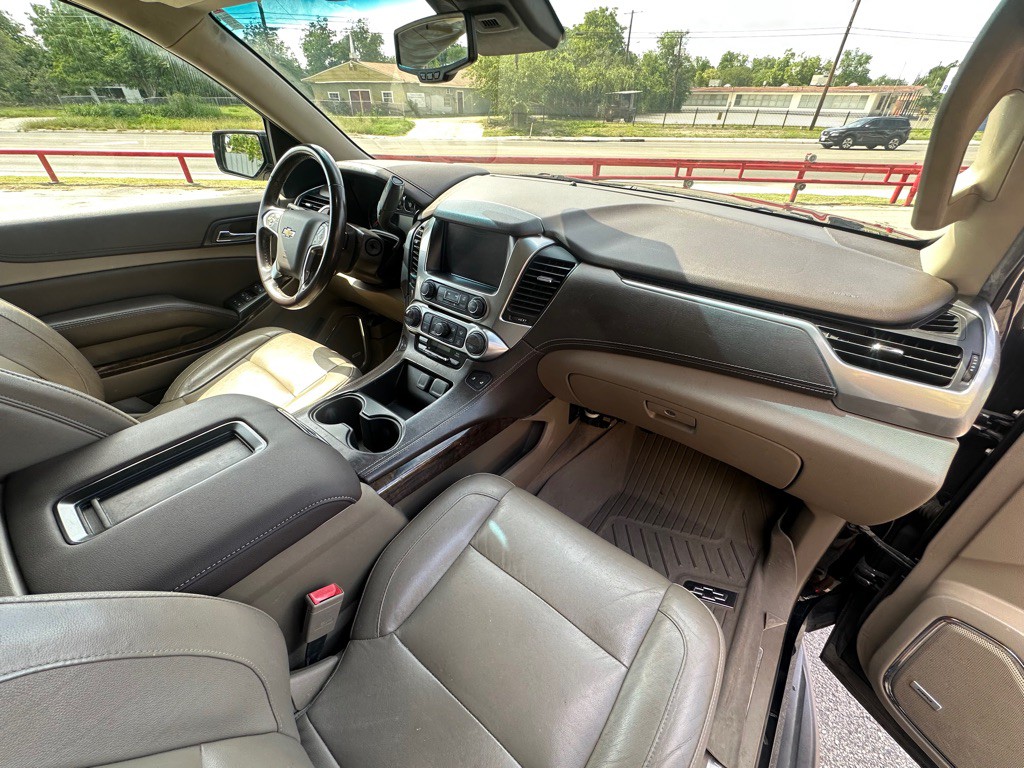 2020 Chevrolet Suburban Image 20