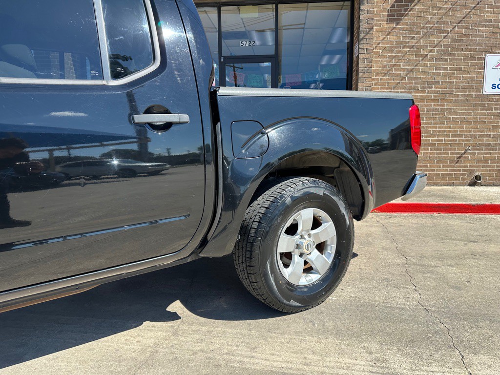 2013 Nissan Frontier Image 4