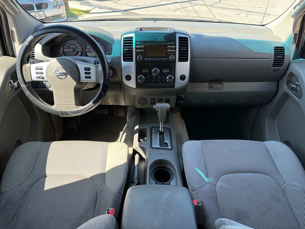 2013 Nissan Frontier Image 13