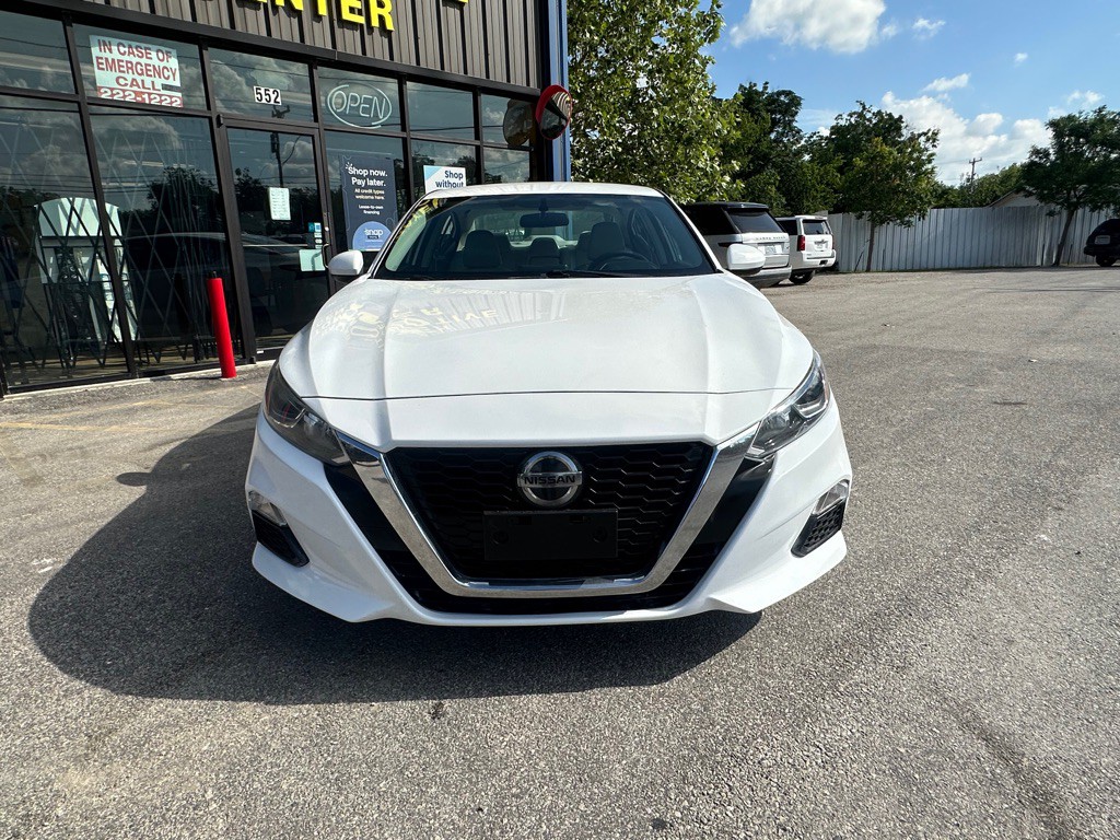 2019 Nissan Altima Image 5