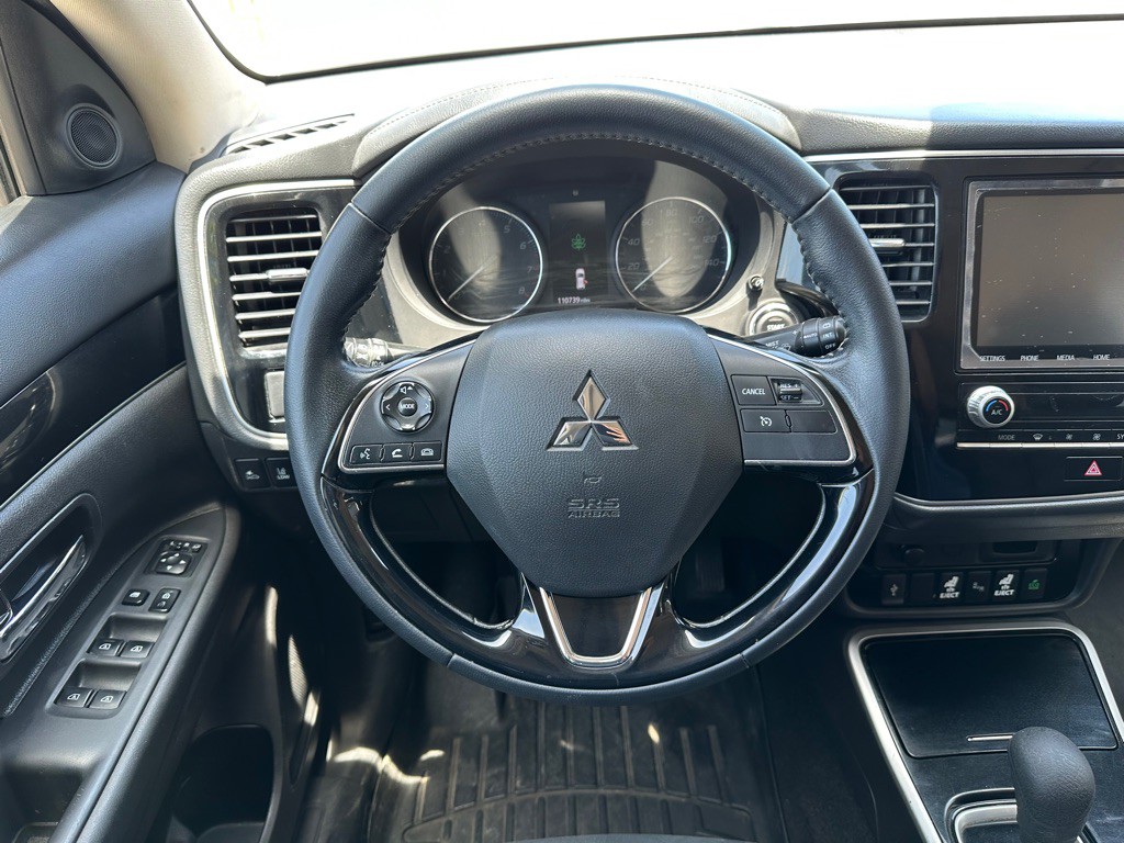 2020 Mitsubishi Outlander Image 10