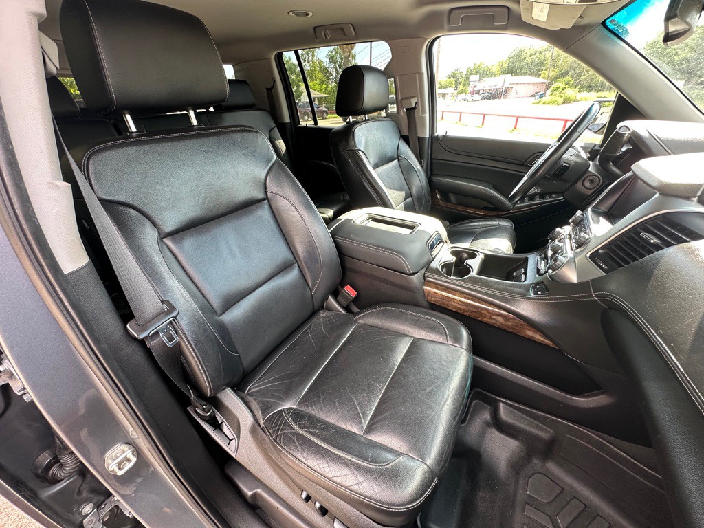 2020 Chevrolet Suburban Image 15