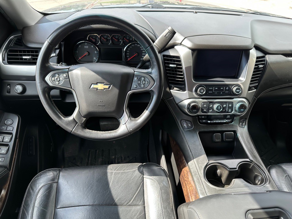 2020 Chevrolet Suburban Image 18