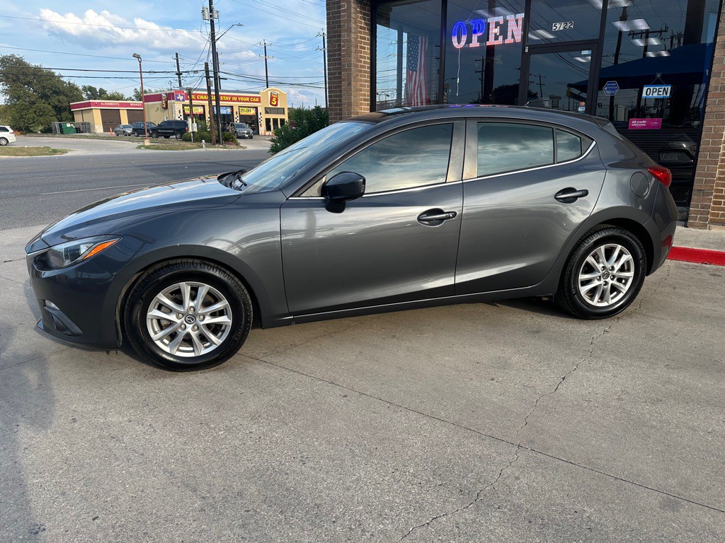 2015 Mazda Mazda3 Image 2