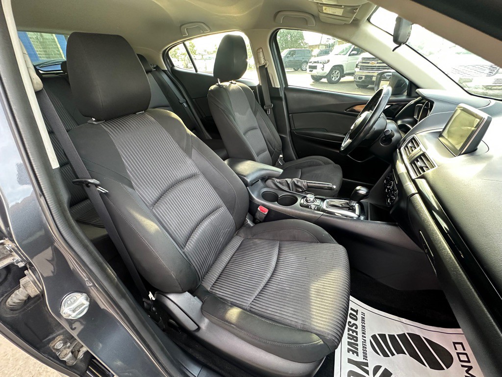 2015 Mazda Mazda3 Image 11