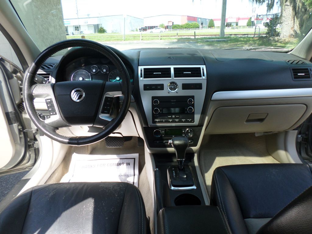 2008 Mercury Milan Image 22