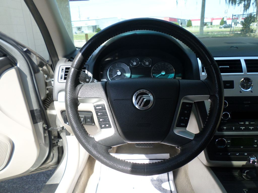 2008 Mercury Milan Image 23