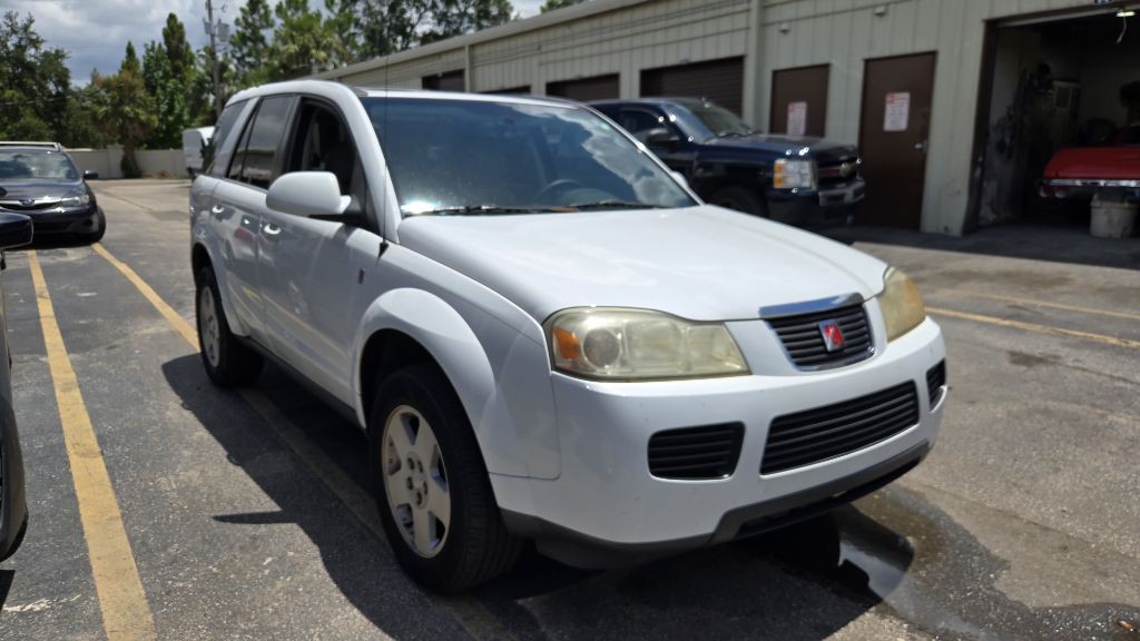 2007 Saturn Vue Image 2