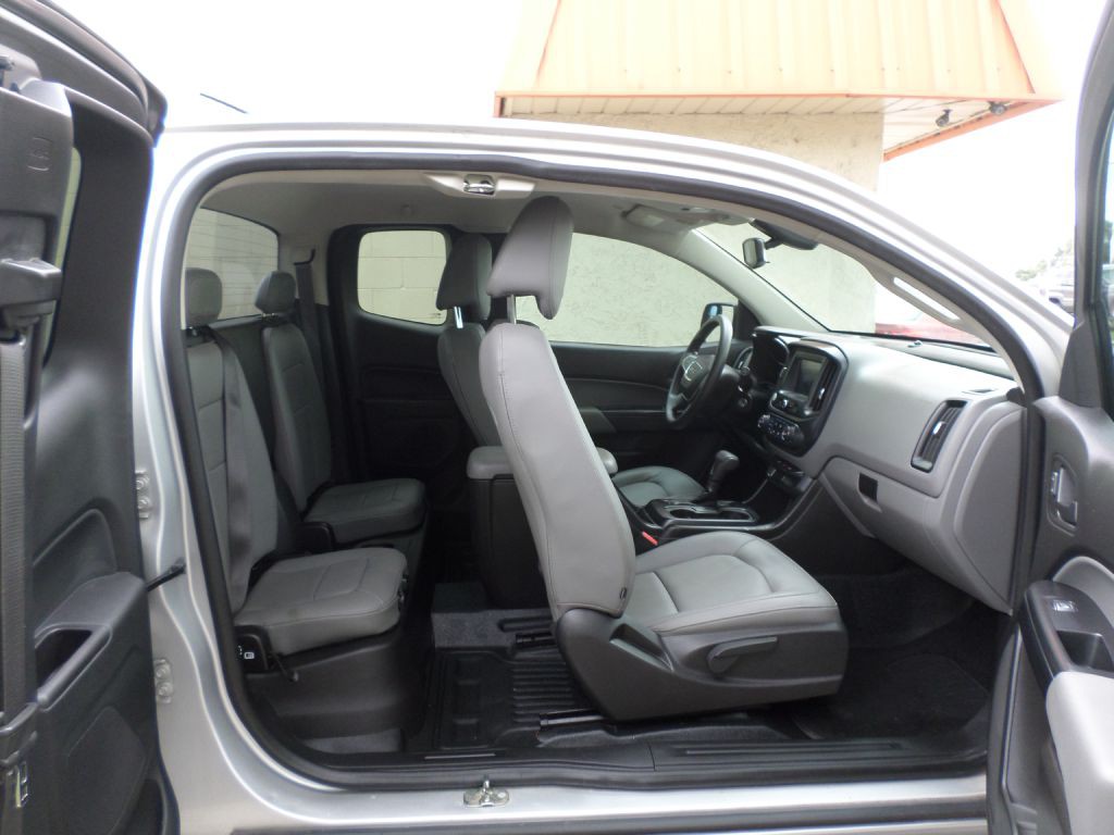 2018 GMC Canyon Image 11