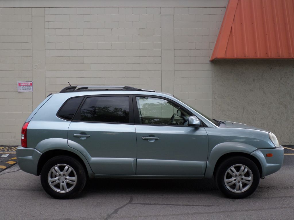 2008 Hyundai Tucson Image 1